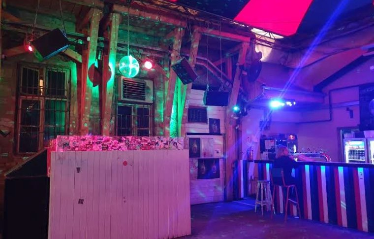 Ruin Bars Tour in Budapest | Insight Cities